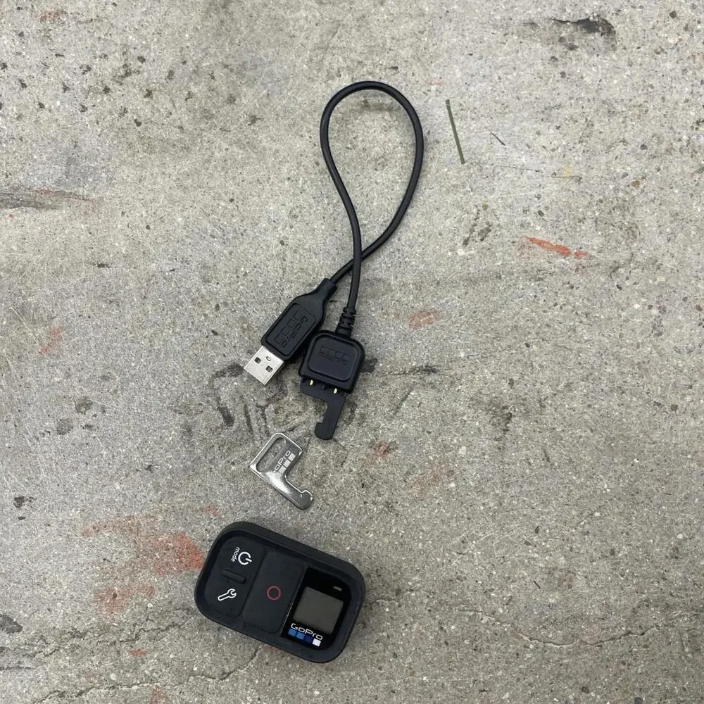 GoPro RMMW2‎ Wireless Remote Control With LED Display H74 - Picture 2 of 2